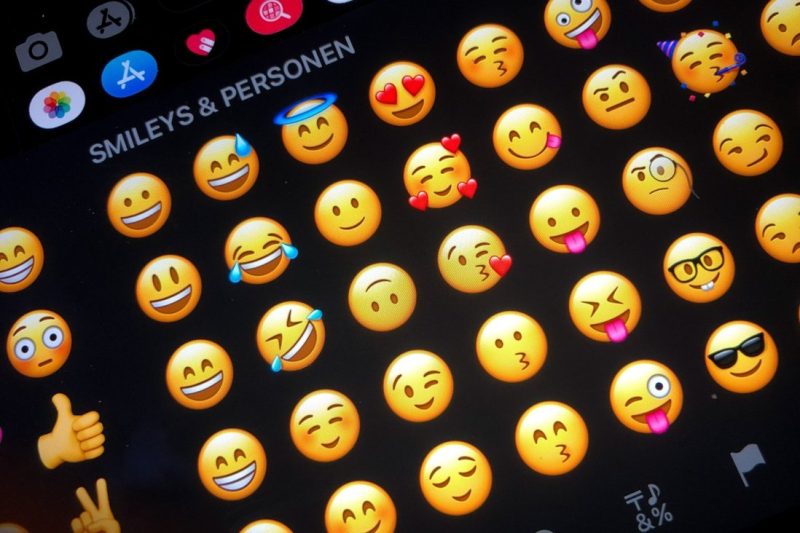 Decoding the Meaning of Most Popular Emojis 2023